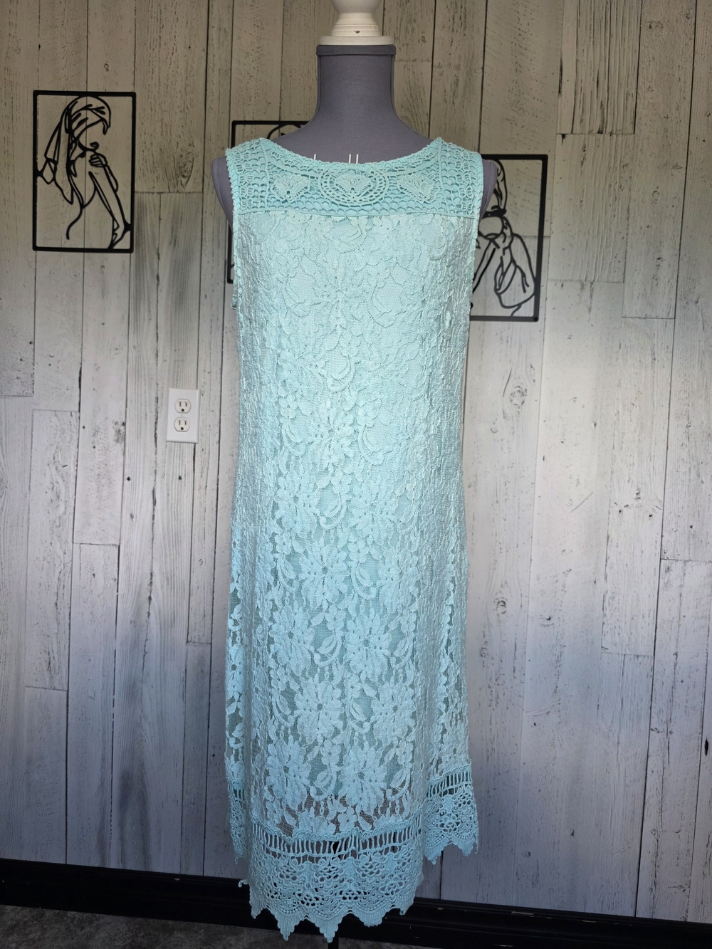 Cleo Mint Lace Sheath Dress Size 14 Floral Crochet Sleeveless